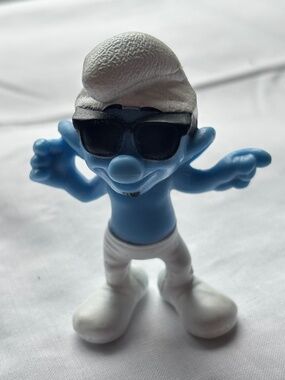 2013 McDonald's Happy Meal The Smurfs 2 Movie Figurine - #10 Smooth Smurf